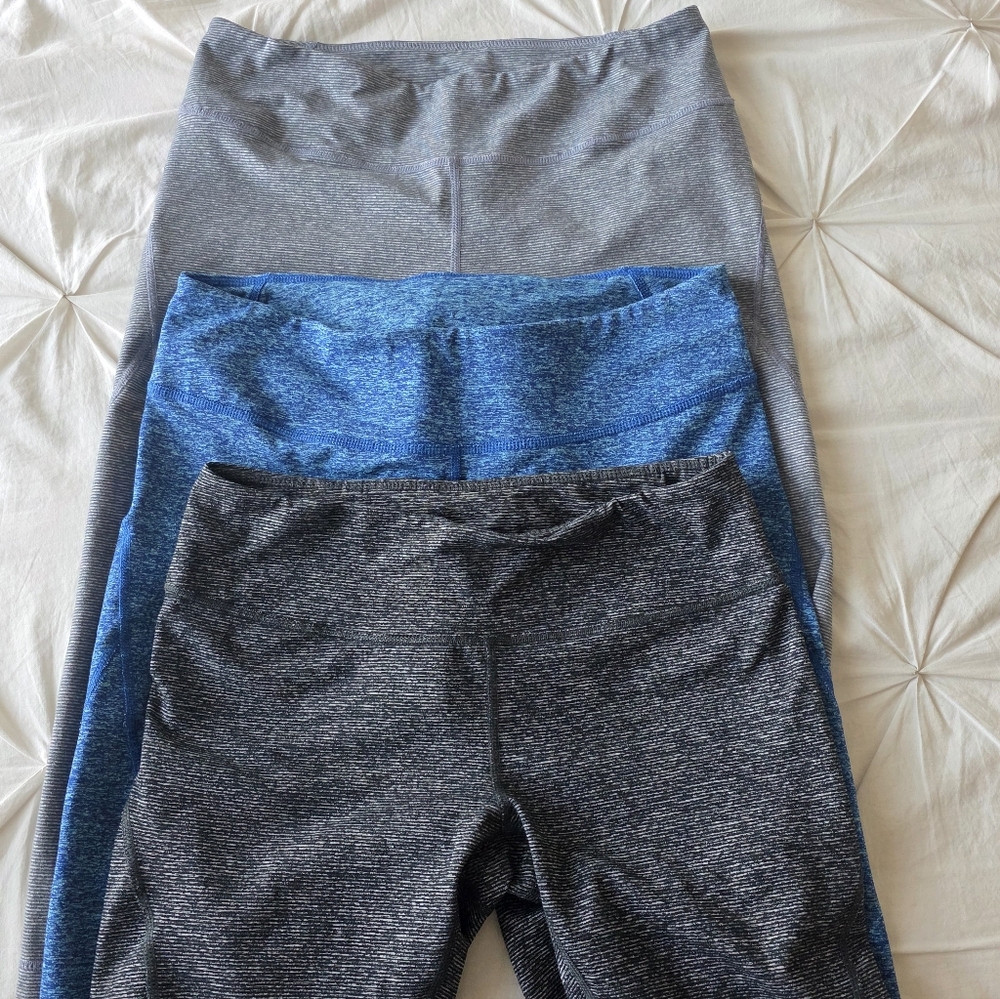 3 Zella capri leggings - Picture 3 of 4